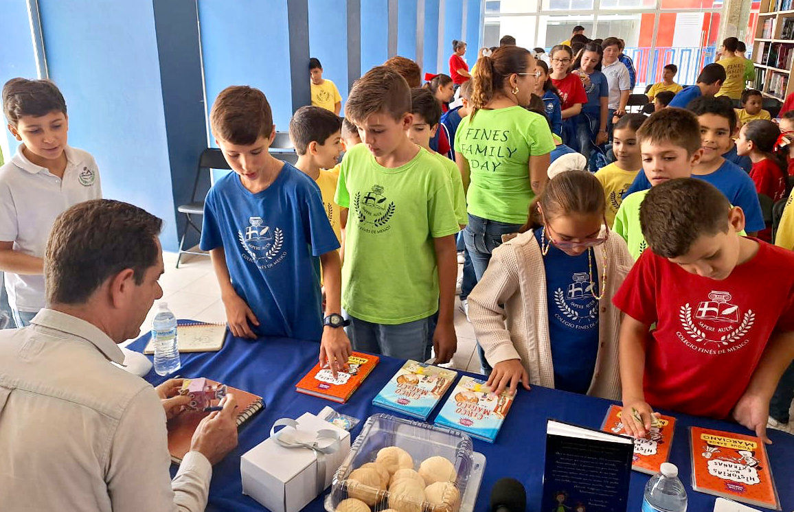 Héctor Domingo , libros infantiles